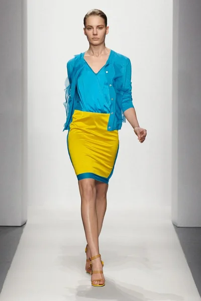 Look 20
